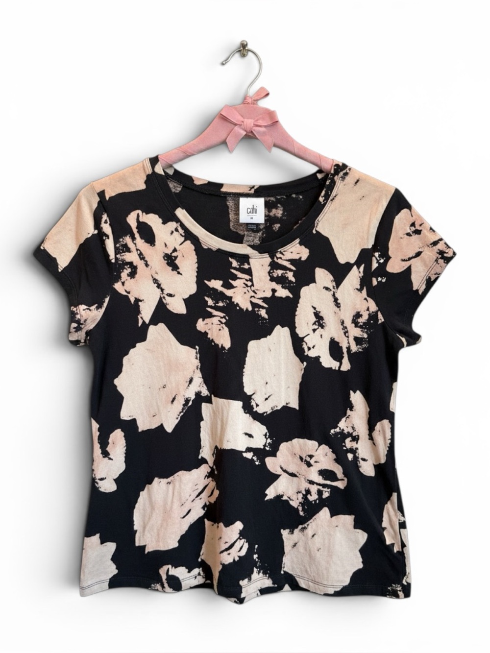 Cabi Floral Print Tee Sz Medium Black Blush Pink Cotton Short Sleeve Top